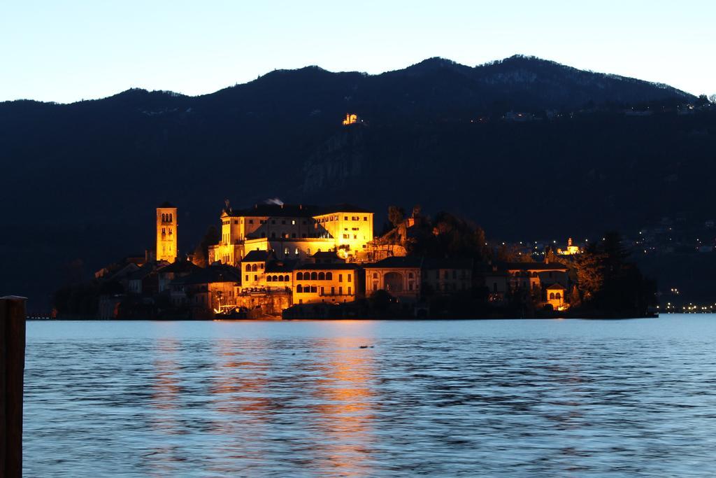 Apartments Cusius And Horta Orta San Giulio Bilik gambar