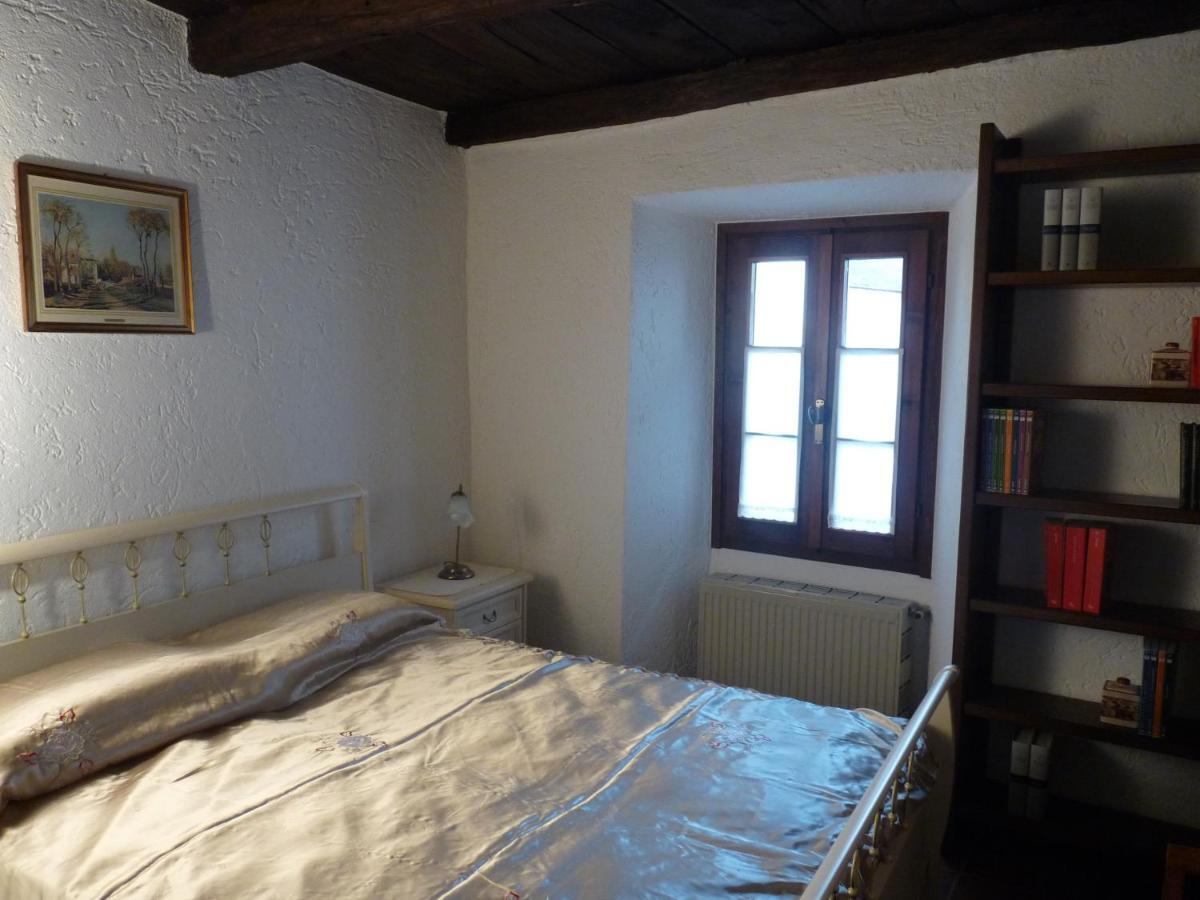 Apartments Cusius And Horta Orta San Giulio Bilik gambar